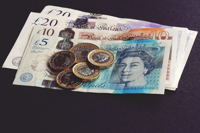 old-5-pound-notes old 5 pound note